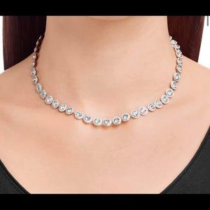 Authantic Swarosvki angelic necklace